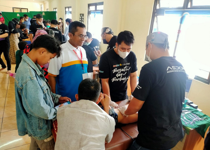 Khitan Bersama Semarakan ICON UCE 2022 di IAIN Cirebon