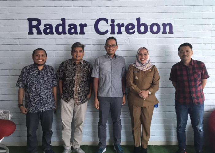 Sedang Asyik Ngobrol di Radar Cirebon, Eti Herawati Ditelepon Mau Dilantik Jadi Walikota Definitif 