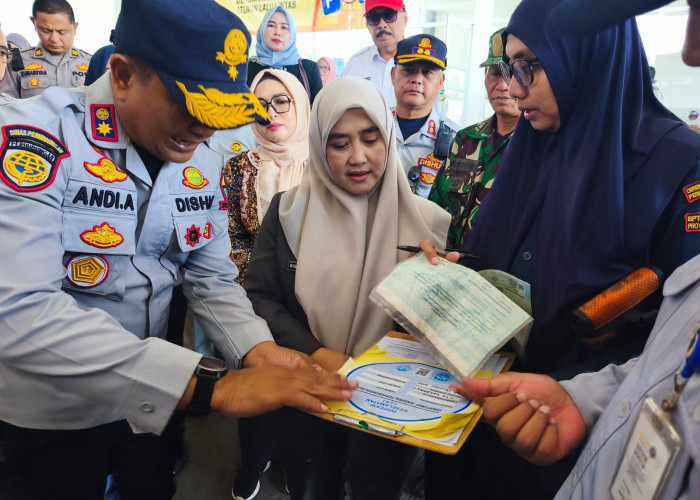 Jelang Libur Nataru, Pemkot Pastikan Armada Bis di Terminal Harjamukti Laik Jalan