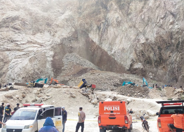 BREAKING NEWS. Gunung Kuda Kembali Makan Korban, Sementara 4 Orang Dinyatakan Meninggal Dunia