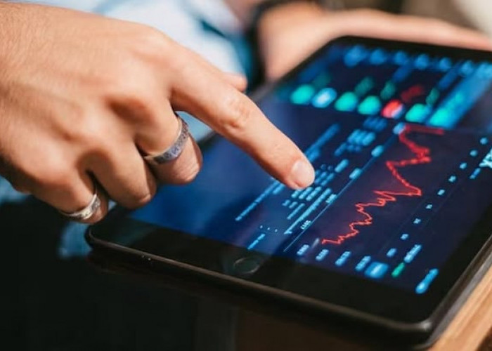 IHSG Anjlok ke 4.996, Sempat Menyentuh Level Terendah 4.907