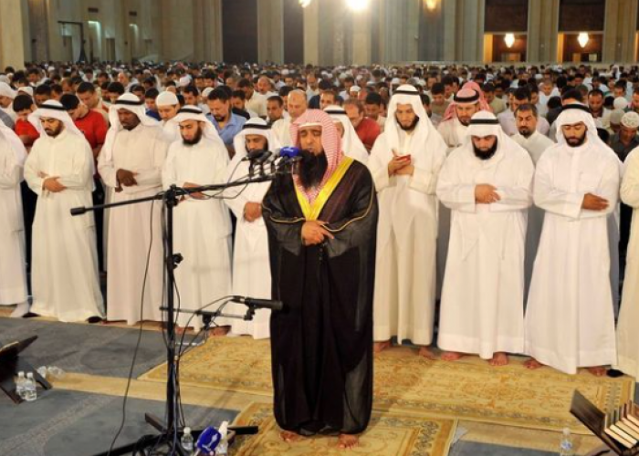 Bacaan Niat Salat Witir Lengkap Beserta Tata Cara dan Doa Setelahnya