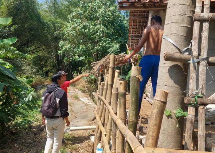 Longsor, Warga Sukagumiwang Tuntut Penanggulangan Permanen