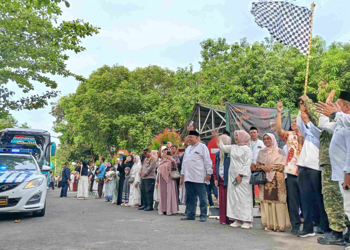278 Jamaah Diberangkatkan, Terbang Sabtu Sore Langsung ke Makkah