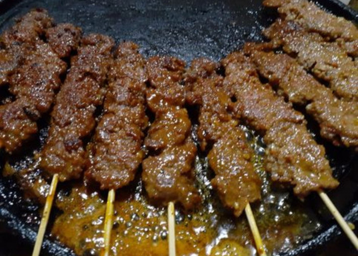 Sate Gajah dan Tongseng Setan, Keunikan Kuliner Warung Mundu di Kota Malang Hanya Rp 20 Ribu!