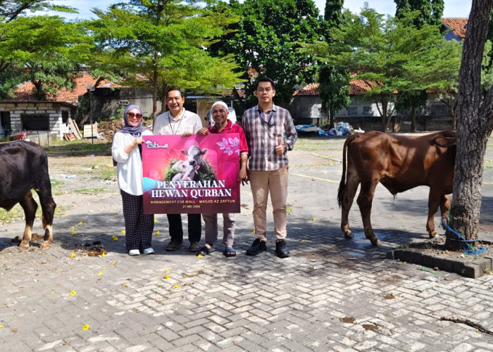 CSB Mall Salurkan Hewan Kurban Idul Adha 1447 H untuk Warga Sekitar