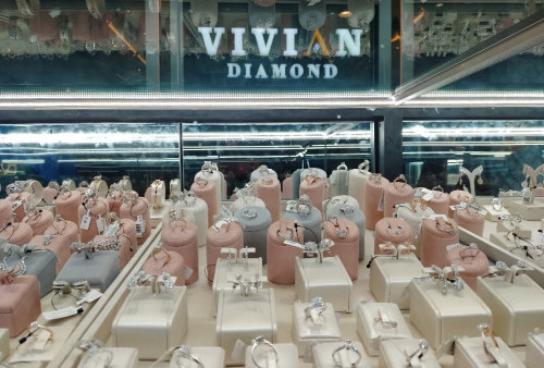 Perhiasan Berlian Kelas Premium Ada di Vivian Diamond CSB Mall