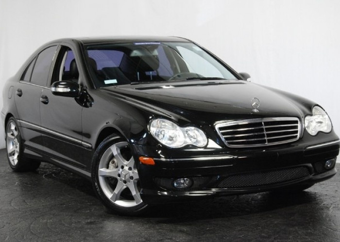 Mewah Tak Harus Mahal, Inilah Daftar Mobil Second 100 Jutaan Rasa 'Pejabat'