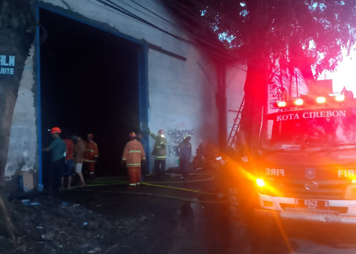 Gudang PT Pelindo Cirebon Terbakar, Kepolisian Selidiki Penyebabnya