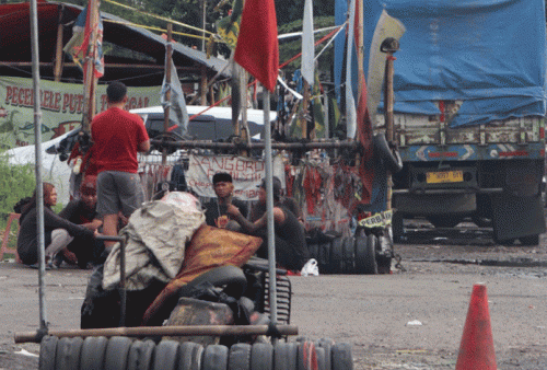 Rombongan Vespa Extreme Taklukan Titik 0 KM Sabang, Akomodasi dari Ngamen dan Jual Rongsok di Perjalanan