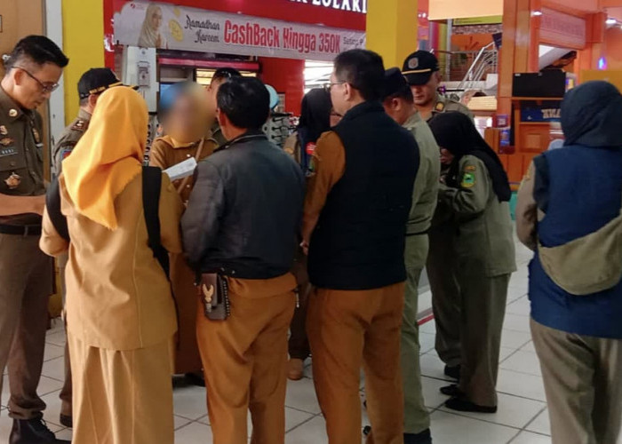 Razia Disiplin, 6 Pegawai Pemkab Terjaring di Pusat Perbelanjaan