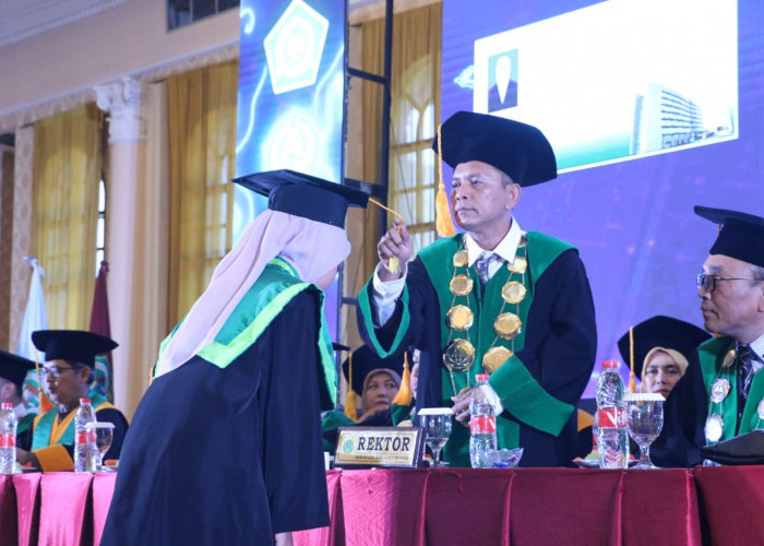 UIN Siber Syekh Nurjati Cirebon Gelar Wisuda, Rektor Harap Lulusan Mampu Beri Manfaat bagi Masyarakat Luas