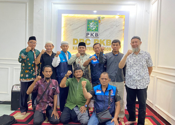 BAKORSI Kabupaten Cirebon Sowan ke KH Imam Jazuli dan DPC PKB,  Minta Dukungan Menangkan AMIN