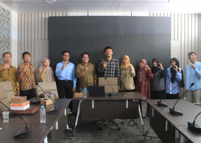 Dosen Pendidikan Kewarganegaraan UIN Siber Cirebon Gelar FGD Bahas Pembelajaran Digital Melalui LMS