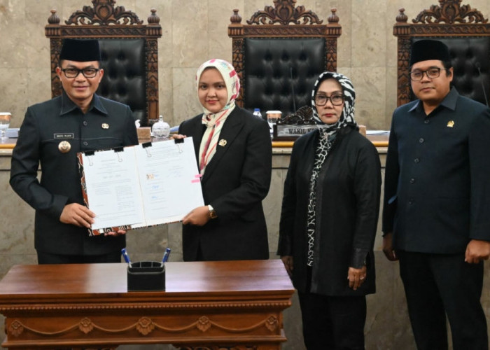 DPRD Cirebon Sahkan Perda RTRW 2024-2045 Usai Terhambat Bertahun-tahun