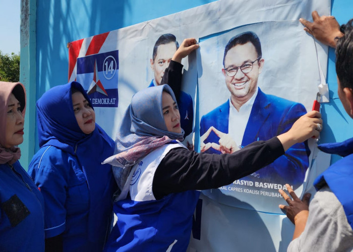 Demokrat Kota Cirebon Ramai-ramai Turunkan Gambar Anies, Kecewa Keputusan Sepihak untuk Bacawapres 