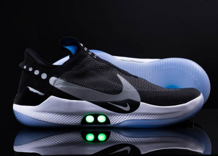 7 Smart Shoes Terbaik 2025, Mulai Dari Nike Adapt hingga Under Armour