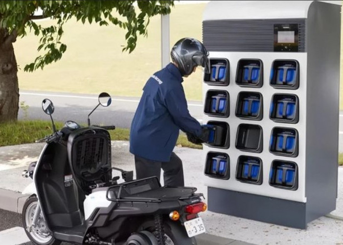 Kelebihan Baterai Swap vs Charging Rumah, Mana yang Lebih Hemat?