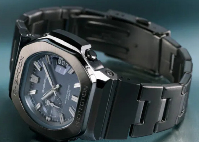 G-SHOCK GMC-2500 vs GSTEEL GM-B2100: Mana Jam Full Metal Analog Terbaik dari Casio?