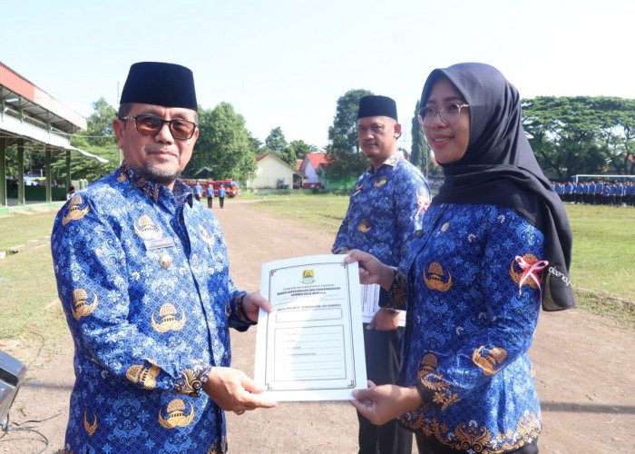 Bupati Cirebon Lantik 3.521 PPPK Paruh Waktu, Tegaskan Peningkatan Pelayanan Publik