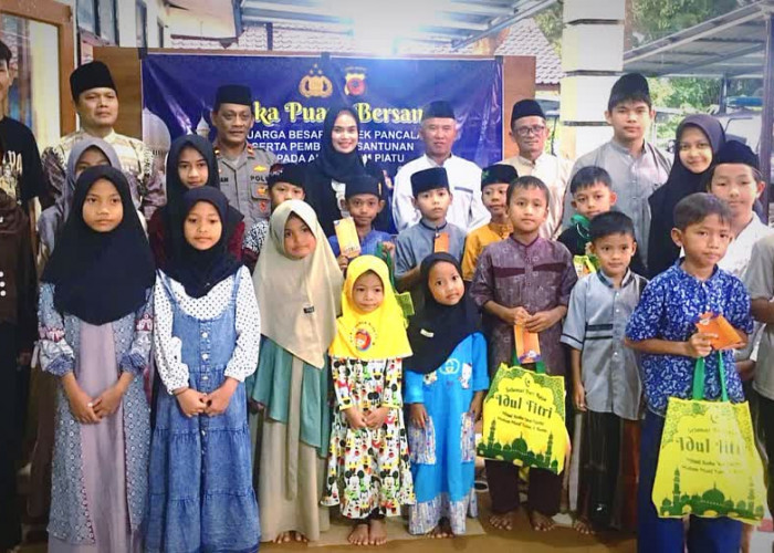 Polsek Pancalang Ajak Anak Yatim Buka Bersama