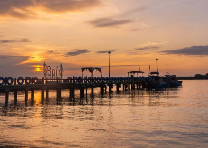 4 Tempat Wisata Pantai Indramayu yang Cocok untuk Santai