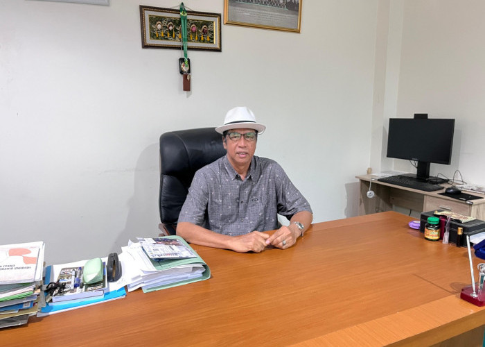 Dari Sawah Indramayu ke Puncak Akademik, Prof Sugianto Tunjukan Kesetiaan pada Ilmu