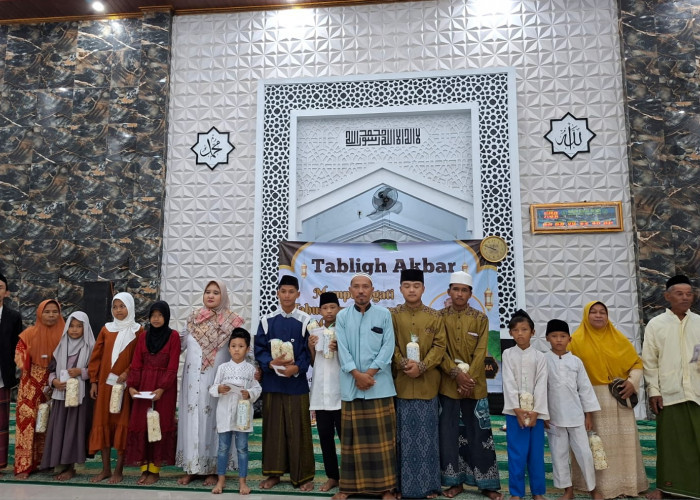 DKM Masjid Baitul Mu'min Santuni Anak Yatim, Kepedulian Jangan Hanya Saat 10 Muharram