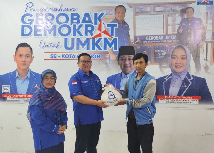 Partai Demokrat Kota Cirebon Bagikan 72 Paket Sembako Jelang Ramadhan