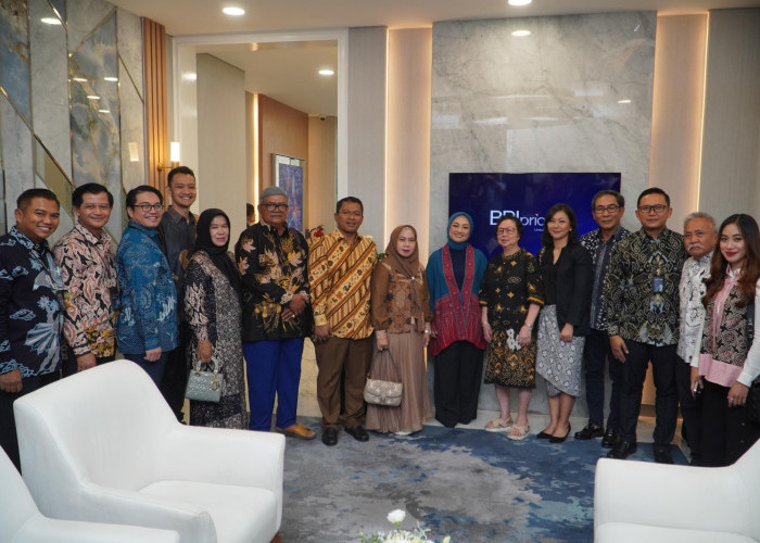 Resmikan Sentra Layanan Prioritas di Cirebon, BRI Miliki 43 Lokasi Layanan Premium yang tersebar di Indonesia