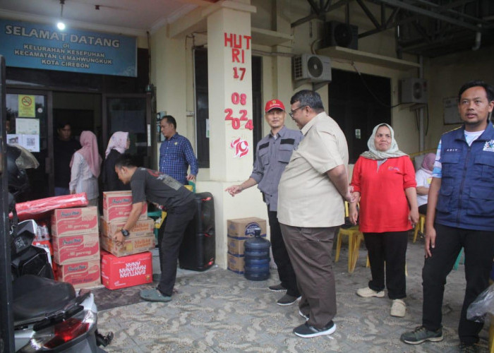 Banjir di Kota Cirebon Diatensi Pemprov, DPRD Jabar Turunkan Bantuan