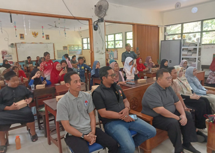 Karang Taruna Kelurahan Kesenden Bekali Generasi Muda Hadapi Masa Depan dengan English Club Gratis