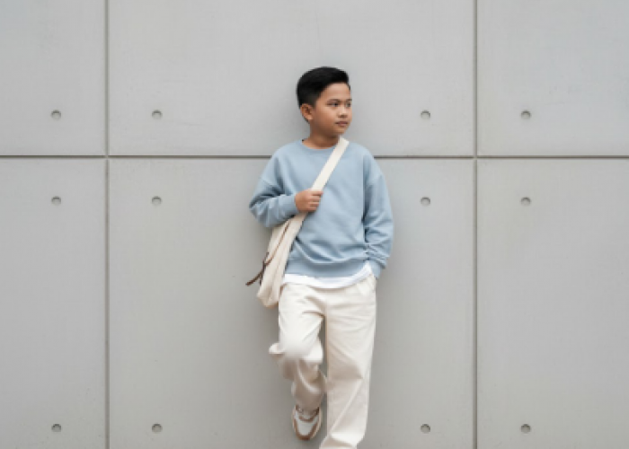 Prompt Gemini AI Anak Laki-Laki Keren Ini Bikin Hasilnya Mirip Foto Model Profesional!