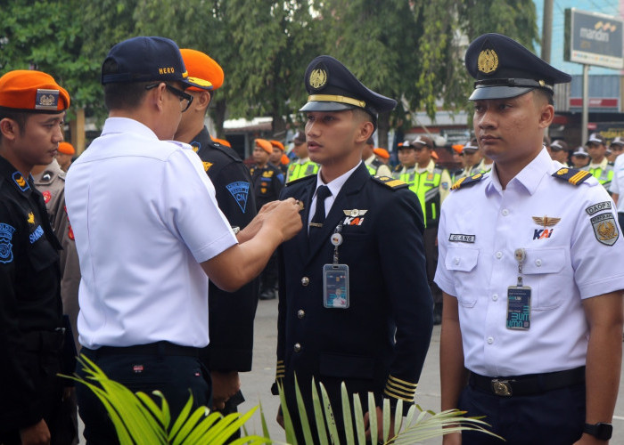 KAI Daop 3 Cirebon Perkuat Keselamatan Operasional Lewat Sertifikasi Petugas dan Asesmen Masinis