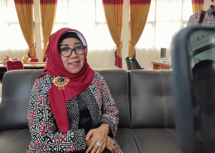 Ety Nur Rochaeni, 37 Tahun Mengabdi untuk Pendidikan Kota Cirebon; HUT SMAN 7 Jadi Momen Terakhir 