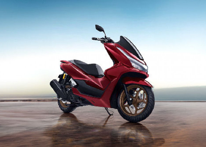 Honda PCX 160 2026 Edisi Spesial Meluncur, Cek Perbedaannya dengan Versi Standar!