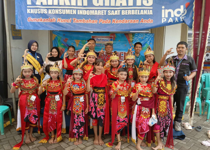 Semarak Event Indomaret Lombakan Tari Wayang Pertama di Cirebon