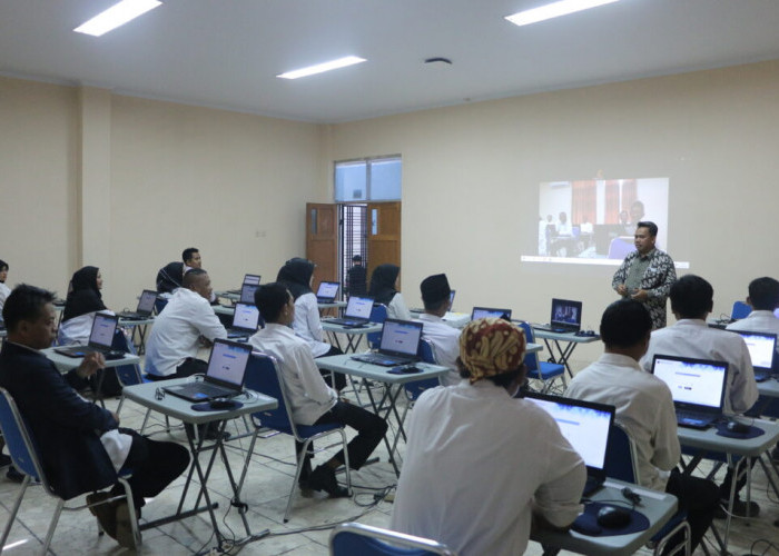 Layanan Kepegawaian Biro AUAK UIN Siber Syekh Nurjati Cirebon Gelar Bimtek Simulasi CAT bagi Tenaga Non ASN