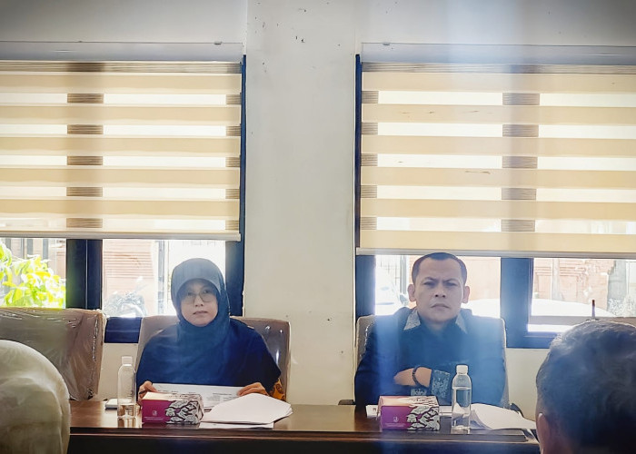 Komisi I DPRD Soroti Banjir Informasi di Media Sosial