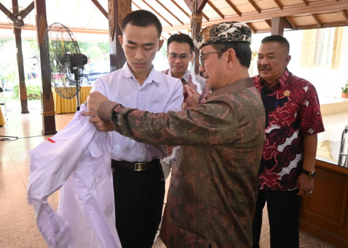 Pemkab Cirebon Fasilitasi Pemberangkatan ke Jepang, Ditambah Subsidi Rp15 Juta untuk Calon Pekerja