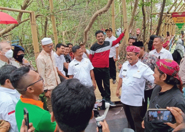 Wisata Mangrove Desa Pengarengan,  Kebanggaan Warga Cirebon Timur