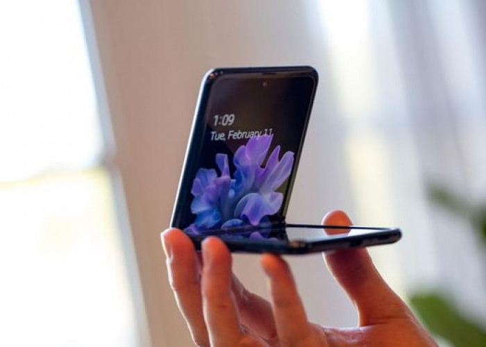 Elegan & Powerful! Samsung Z Flip 5,  Sempurnakan Gaya Anda