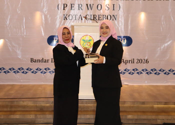 Wawali Kota Cirebon Siti Farida Resmi Pimpin Perwosi Kota Cirebon 2026–2030