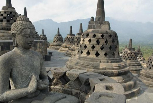 Tarif Candi Borobudur Batal Naik, Hanya Ada Kuota Pembatasan