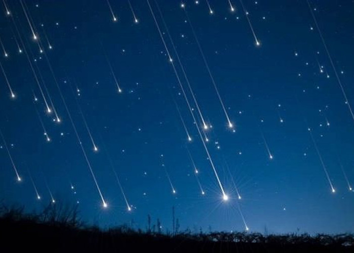 Daftar Fenomena Langit April 2026: Jangan Lewatkan Hujan Meteor Lyrid!