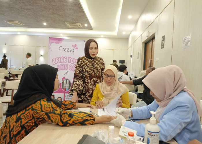 Khusyuk Ibadah di Tanah Suci dengan Paket Skincare Umroh dari Greesa 4U