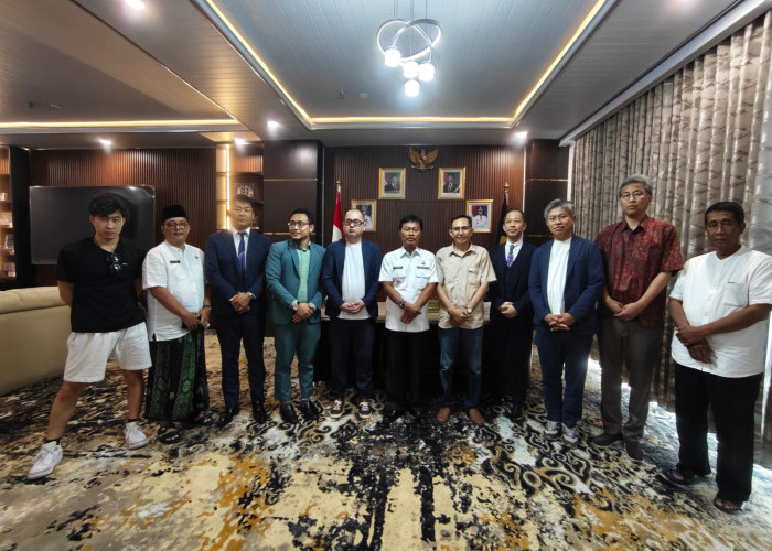 Effendi Edo Bertemu Dua Pengusaha Jepang, Bahas Budidaya Jamur Shiitake