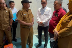 Rumah Rusak Disapu Puting Beliung, Warga Wanajaya Terima Bantuan Pemkab-Baznas