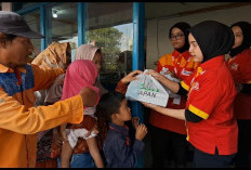 Alfamart Bagikan 60.000 Porsi Paket Buka Puasa di 34 Kota