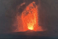 Erupsi Menerus 25 Jam, PVMBG Pertahankan Status Gunung Anak Krakatau Level III Siaga